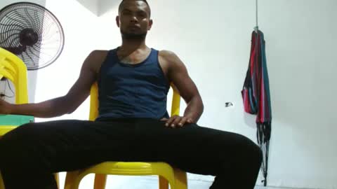Snapshot of fernandez_latinblack chatting on 9, 3, 2025 fernandez_latinblack online show from 9, 3, 2025