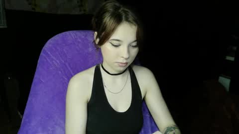 Snapshot of fetishistbitchwants chatting on 17, 10, 2025 Kimberly online show from 17, 10, 2025