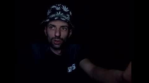 Raised in 90s online show from 13, 4, 2026