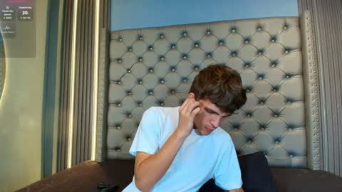 Snapshot of fhilip_ken chatting on 17, 6, 2026 FHILIP online show from 17, 6, 2026