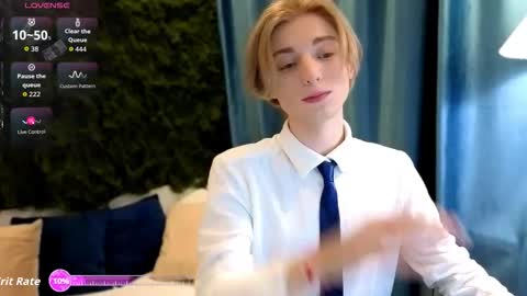 Snapshot of fiachand chatting on 10, 2, 2026 Thomas online show from 10, 2, 2026