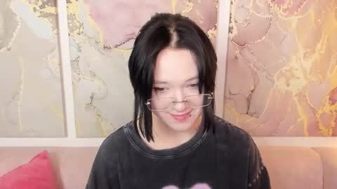 fiamoory online show from 9, 1, 2026