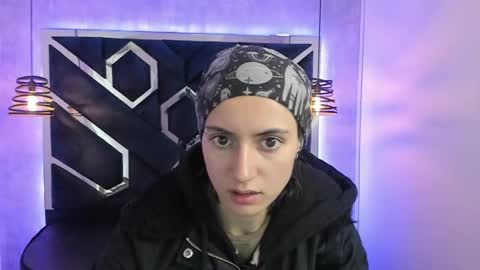   online show from 5, 1, 2025