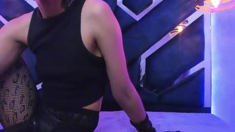   online show from 7, 1, 2025