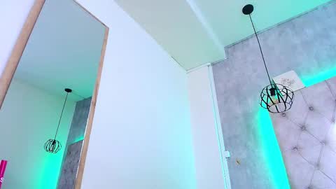   online show from 11, 11, 2025