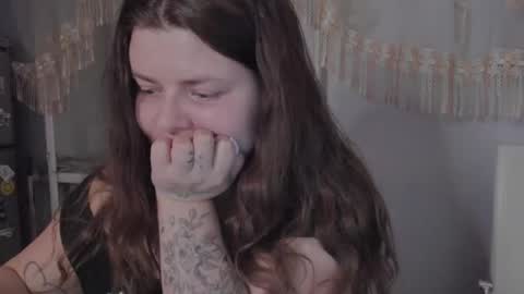 Evita online show from 9, 2, 2025