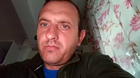 Snapshot of figonik chatting on 3, 10, 2025 Nick online show from 3, 10, 2025