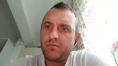 Snapshot of figonik chatting on 11, 11, 2025 Nick online show from 11, 11, 2025