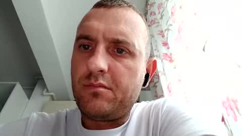 Snapshot of figonik chatting on 21, 11, 2025 Nick online show from 21, 11, 2025