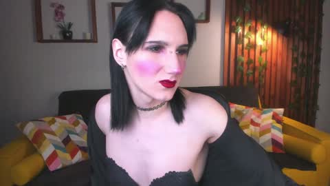 Snapshot of filldamon chatting on 13, 12, 2024 Honey Ill be waiting for you Tue Wed Thu Fri Sat Sun 10am-5pm online show from 13, 12, 2024