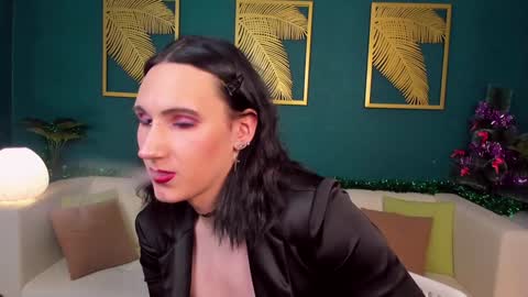 Snapshot of filldamon chatting on 19, 12, 2024 Honey Ill be waiting for you Tue Wed Thu Fri Sat Sun 10am-5pm online show from 19, 12, 2024
