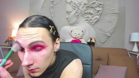 Snapshot of filldamon chatting on 19, 1, 2025 Honey Ill be waiting for you Tue Wed Thu Fri Sat Sun 10am-5pm online show from 19, 1, 2025