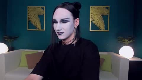 Snapshot of filldamon chatting on 6, 3, 2025 Honey Ill be waiting for you Tue Wed Thu Fri Sat Sun 10am-5pm online show from 6, 3, 2025
