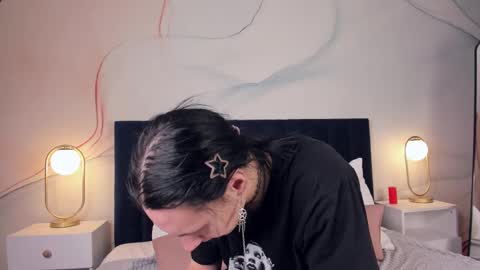 Snapshot of filldamon chatting on 11, 3, 2025 Honey Ill be waiting for you Tue Wed Thu Fri Sat Sun 10am-5pm online show from 11, 3, 2025