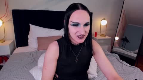 Snapshot of filldamon chatting on 11, 3, 2025 Honey Ill be waiting for you Tue Wed Thu Fri Sat Sun 10am-5pm online show from 11, 3, 2025