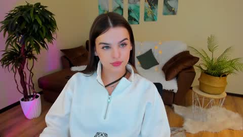 Snapshot of finalaccord chatting on 5, 2, 2025 Amanda online show from 5, 2, 2025