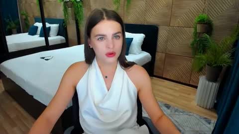Snapshot of finalaccord chatting on 18, 9, 2025 Amanda online show from 18, 9, 2025