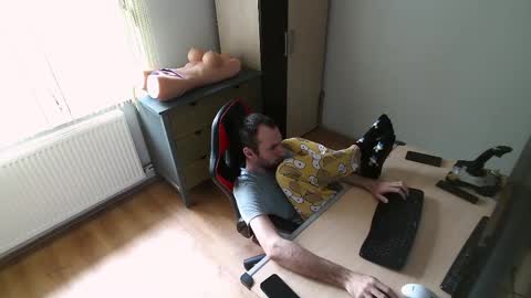 Jane and Findo online show from 25, 2, 2025