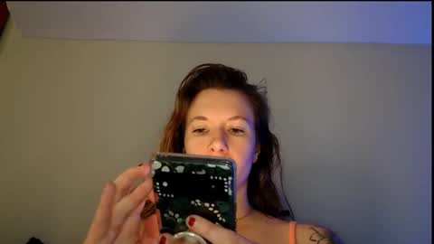 Snapshot of findomgoddessnatalia chatting on 2, 12, 2025 Goddess Natalia Findom online show from 2, 12, 2025