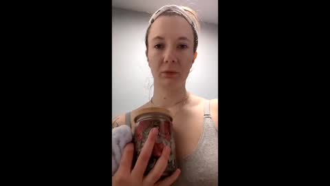 Snapshot of findomgoddessnatalia chatting on 14, 12, 2025 Goddess Natalia Findom online show from 14, 12, 2025