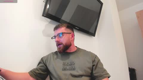 FindomGuyXXX online show from 24, 2, 2026