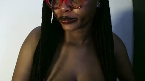 Snapshot of fine_juicyslut29 chatting on 5, 7, 2026 helena online show from 5, 7, 2026