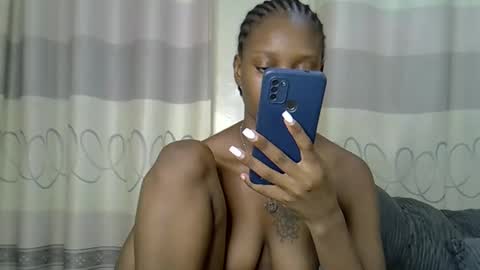 fine_queen12 online show from 31, 12, 2024