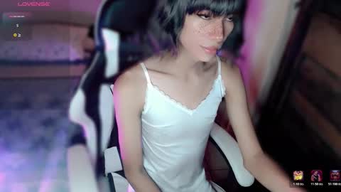 Snapshot of fineboii_rey18 chatting on 23, 2, 2026 fineboii_rey18 online show from 23, 2, 2026