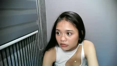 Snapshot of finekeona chatting on 21, 4, 2026 KEONA online show from 21, 4, 2026