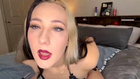 fineshytdaisy online show from 5, 1, 2026