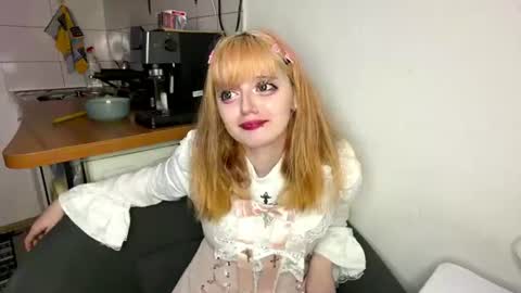 Snapshot of finny_lofi chatting on 15, 7, 2026 finny_lofi online show from 15, 7, 2026
