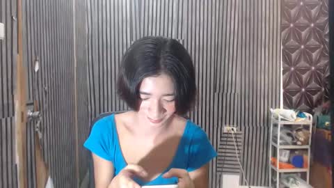 fiona908995 online show from 18, 4, 2026
