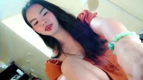 Snapshot of fionie_xxx chatting on 5, 4, 2026 FIONA online show from 5, 4, 2026