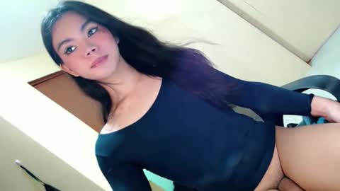 Snapshot of fionie_xxx chatting on 27, 5, 2026 FIONA online show from 27, 5, 2026