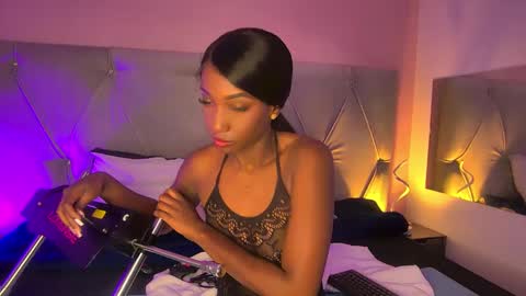 Snapshot of fiorelalenin chatting on 27, 9, 2025 Fiorela Lenin online show from 27, 9, 2025