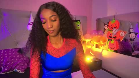 Snapshot of fiorelalenin chatting on 31, 10, 2025 Fiorela Lenin online show from 31, 10, 2025