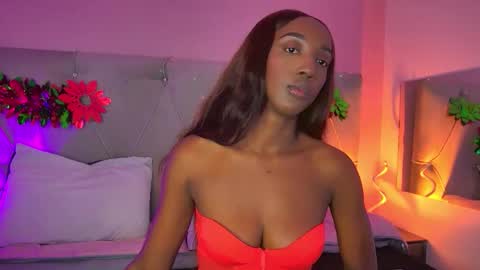 Snapshot of fiorelalenin chatting on 17, 12, 2025 Fiorela Lenin online show from 17, 12, 2025