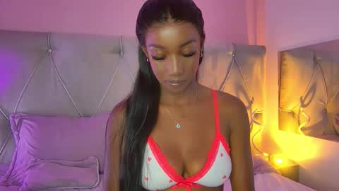 Snapshot of fiorelalenin chatting on 5, 1, 2026 Fiorela Lenin online show from 5, 1, 2026