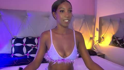 Snapshot of fiorelalenin chatting on 15, 1, 2026 Fiorela Lenin online show from 15, 1, 2026