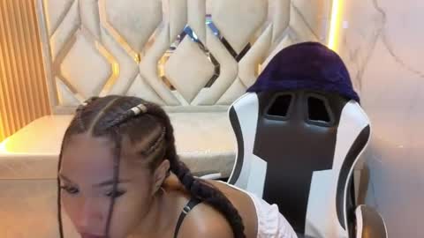 Snapshot of fioret_tx chatting on 1, 6, 2026 Online 800 to 1400 online show from 1, 6, 2026