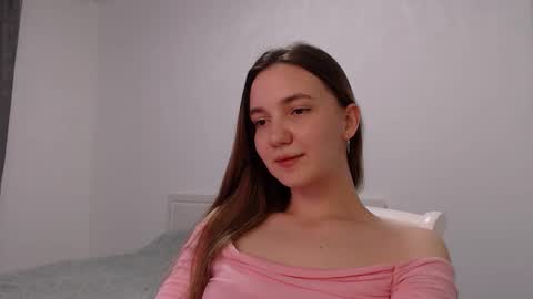 Snapshot of fireflies_fly_ chatting on 1, 12, 2025 fireflies_fly_ online show from 1, 12, 2025