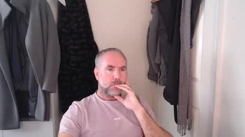 Snapshot of firephil chatting on 30, 10, 2025 firephil online show from 30, 10, 2025