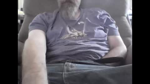 Snapshot of fireprince1977 chatting on 5, 4, 2026 Brad online show from 5, 4, 2026