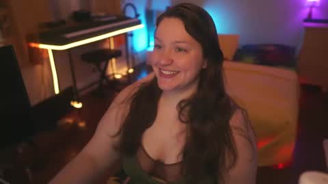 Lio Roxy online show from 2, 11, 2025