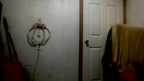 Snapshot of firsttime_freak chatting on 24, 4, 2026 FirstTimeFeak online show from 24, 4, 2026