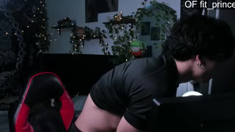 Snapshot of fit_prince_ chatting on 7, 3, 2026 David hotman online show from 7, 3, 2026