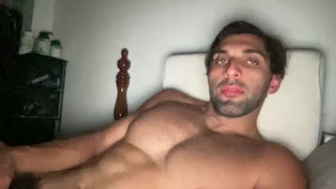 fitcurvyman4fun_69 online show from 1, 7, 2026