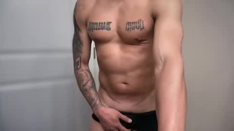 fithornyandtatted online show from 14, 5, 2026
