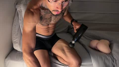 fitjacques online show from 8, 7, 2026