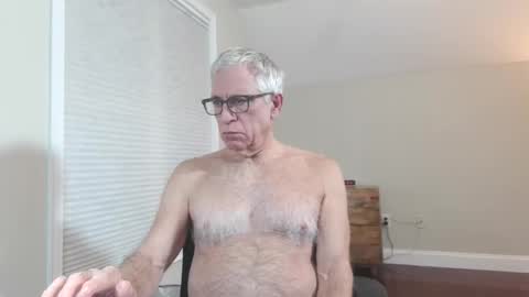 Snapshot of fitman999 chatting on 7, 1, 2026 Jon online show from 7, 1, 2026